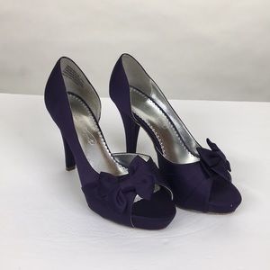 Michaelangelo satin purple 4in heels with …